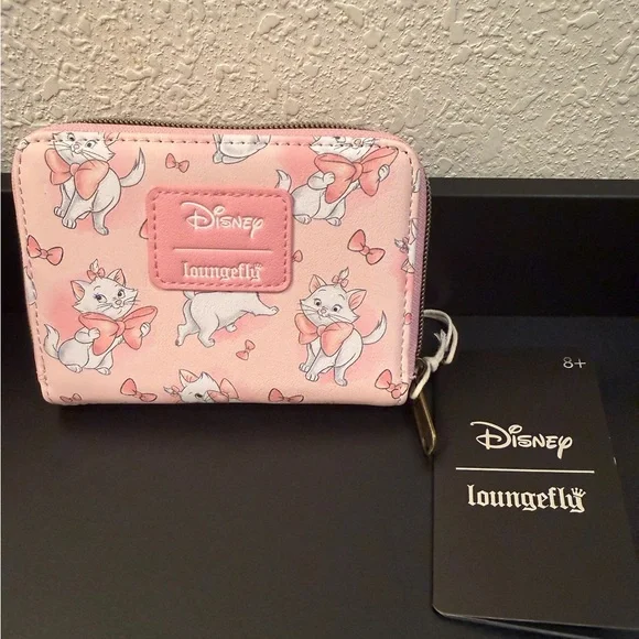 Loungefly Disney the Aristocrats Marie Ribbon Backpack with matching wallet - Picture 7 of 7